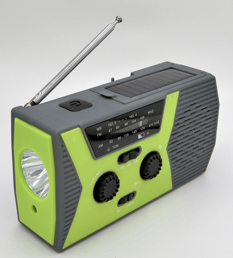Compact Disaster-Ready AM/FM Radio