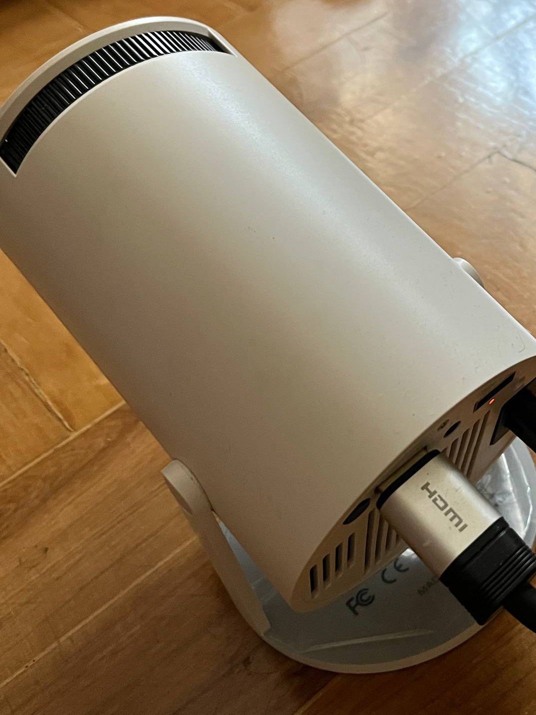 HY300 Pro Portable Smart Projector