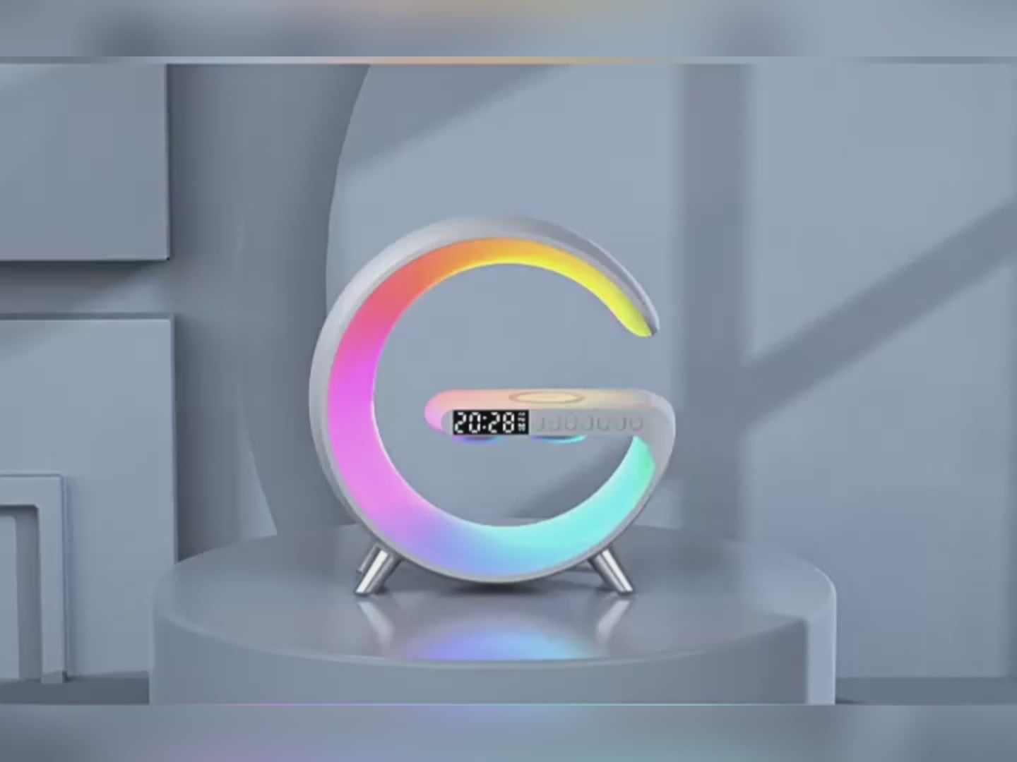 G-Shape RGB Desk Light & Charging Station